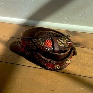 Lucky Brand Embroidered Belt